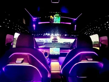 Acessórios internos e externos modificados pela Tesla