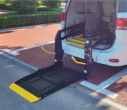 Elevadores para cadeiras de rodas